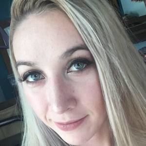 Meet your Posher, Samara